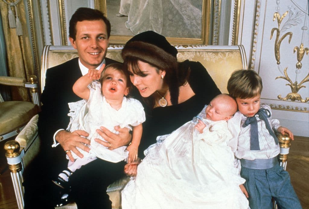Bautizo de Pierre Casiraghi en diciembre de 1987