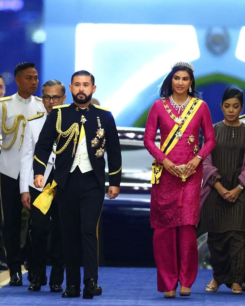 El príncipe de Johor padre de una pequeña, séptima nieta de los reyes de Malasia