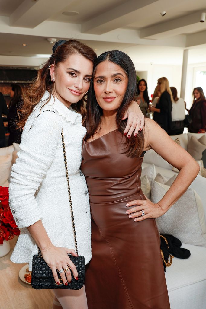 Penélope Cruz y Salma Hayek son amigas desde hace décadas. 