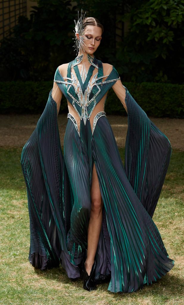 colecci n oto o invierno alta costura de iris van herpen