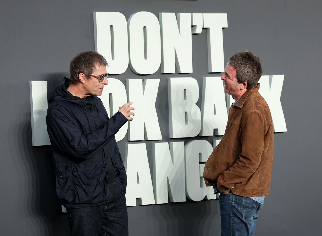 La reunión de Oasis no solo ha reconciliado a Liam y Noel después de 15 años de distanciamiento, también ha permitido que sus hijos creen una relación que hasta entonces prácticamente no existía