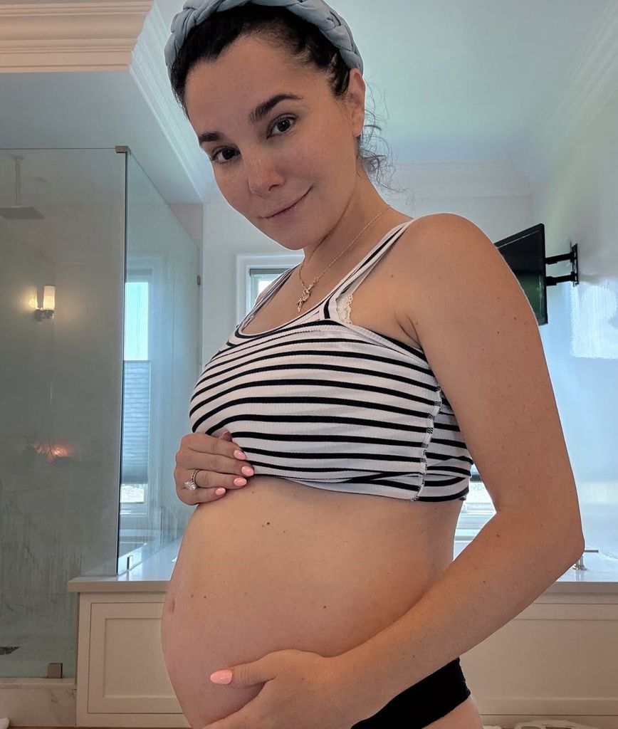 Martha Higarada suponía cómo se ve su cuerpo embarazada.