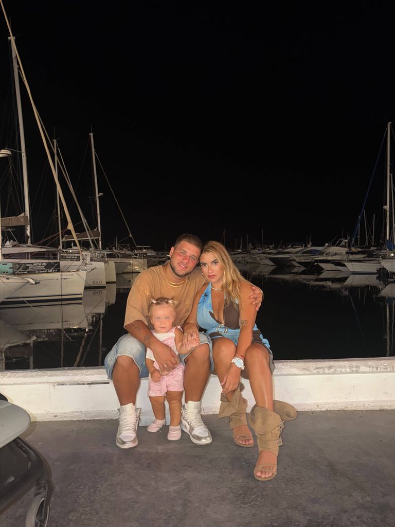 "Aun así, continuaremos criando a nuestra hija con todo el respeto y el amor que ella merece"