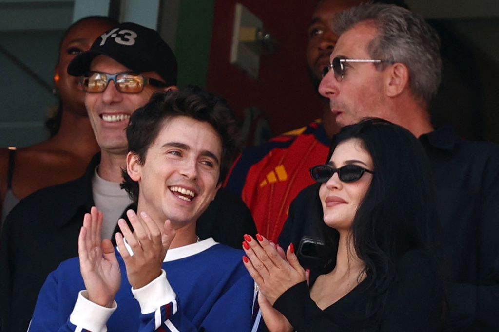 Timothée Chalamet y Kylie Jenner en la final del Mundial