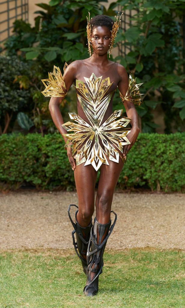 colecci n oto o invierno alta costura de iris van herpen
