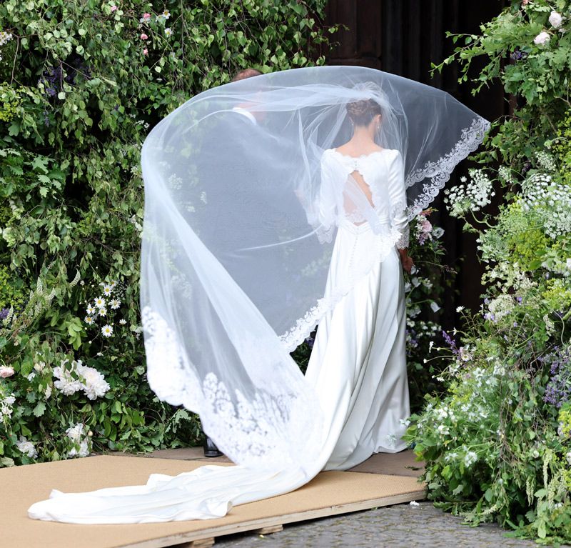 Olivia Henson en su boda