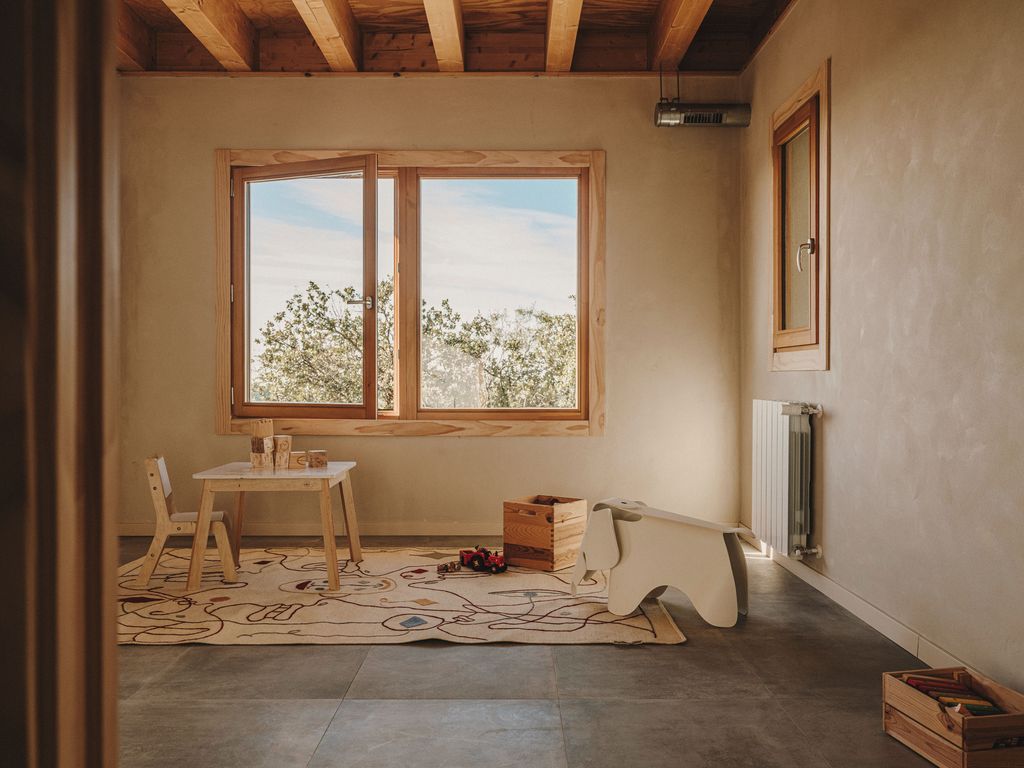 Vivienda saludable de la que vemos el cuarto de juegos