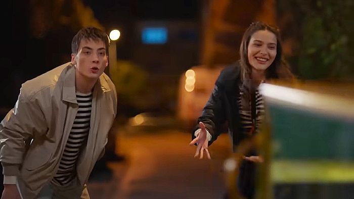 Avance de 'Hermanos': Sarp y Lidya meten en un problema a Süsen y Ömer