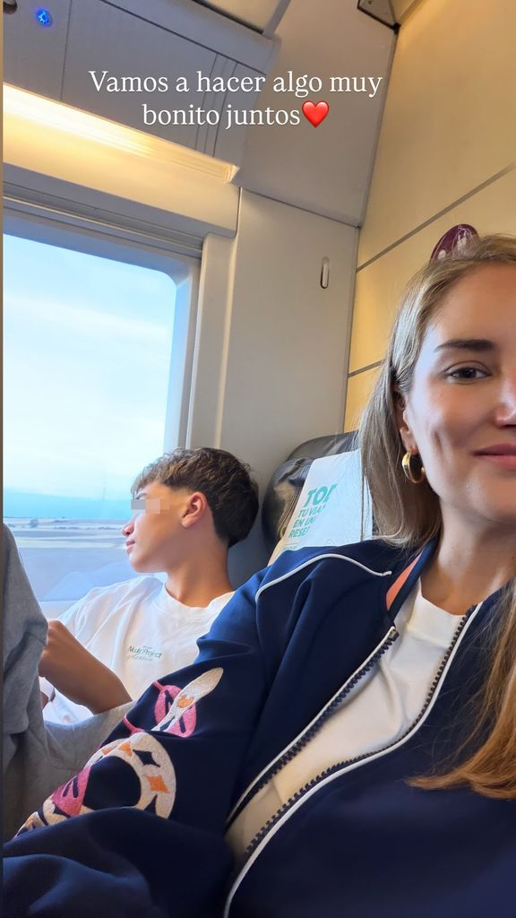 Alba Carrillo ha reaparecido junto a su hijo Lucas después de varios días alejada de su programa 'El Sótano' por motivos de salud