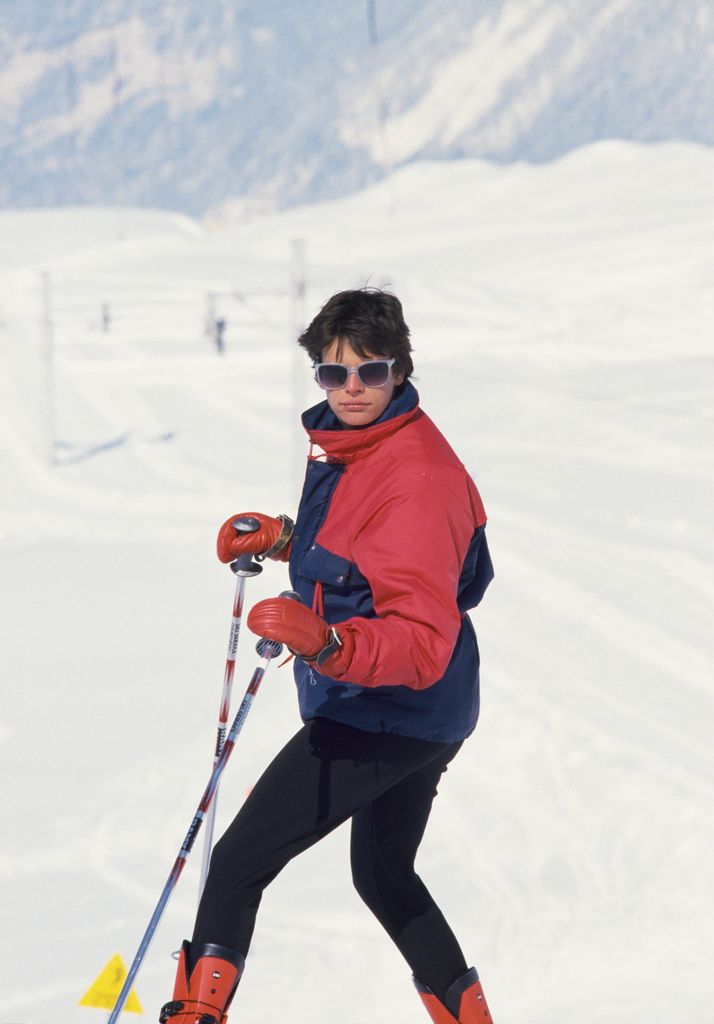 Estefanía de Mónaco esquiando en Courchevel, Francia, 1985. 