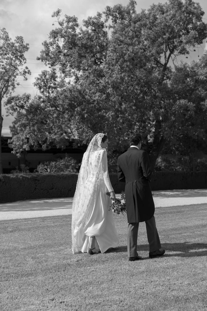 La novia deslumbró con un diseño exclusivo de Fernando Marín Pallarés