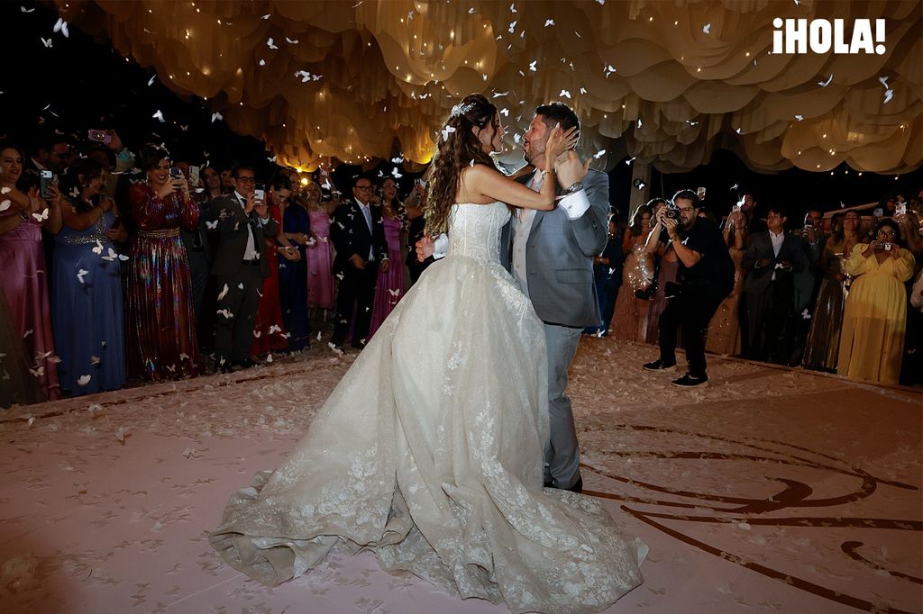 El primer baile de la pareja