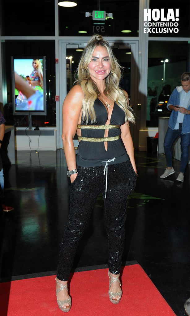 ayl n mujica