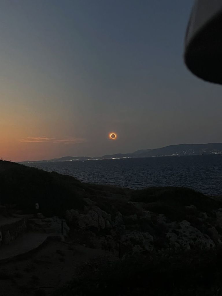 Imagen del eclipse desde Mallorca, compartida por la propia Sophie