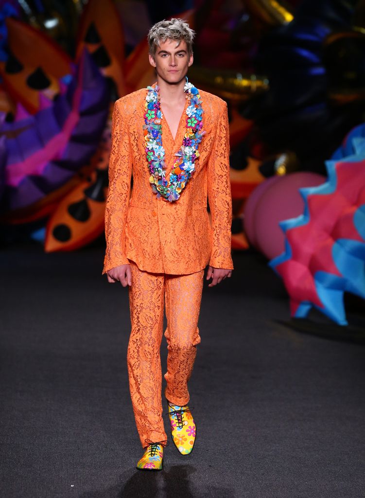 Desfile de Moschino en junio de 2016