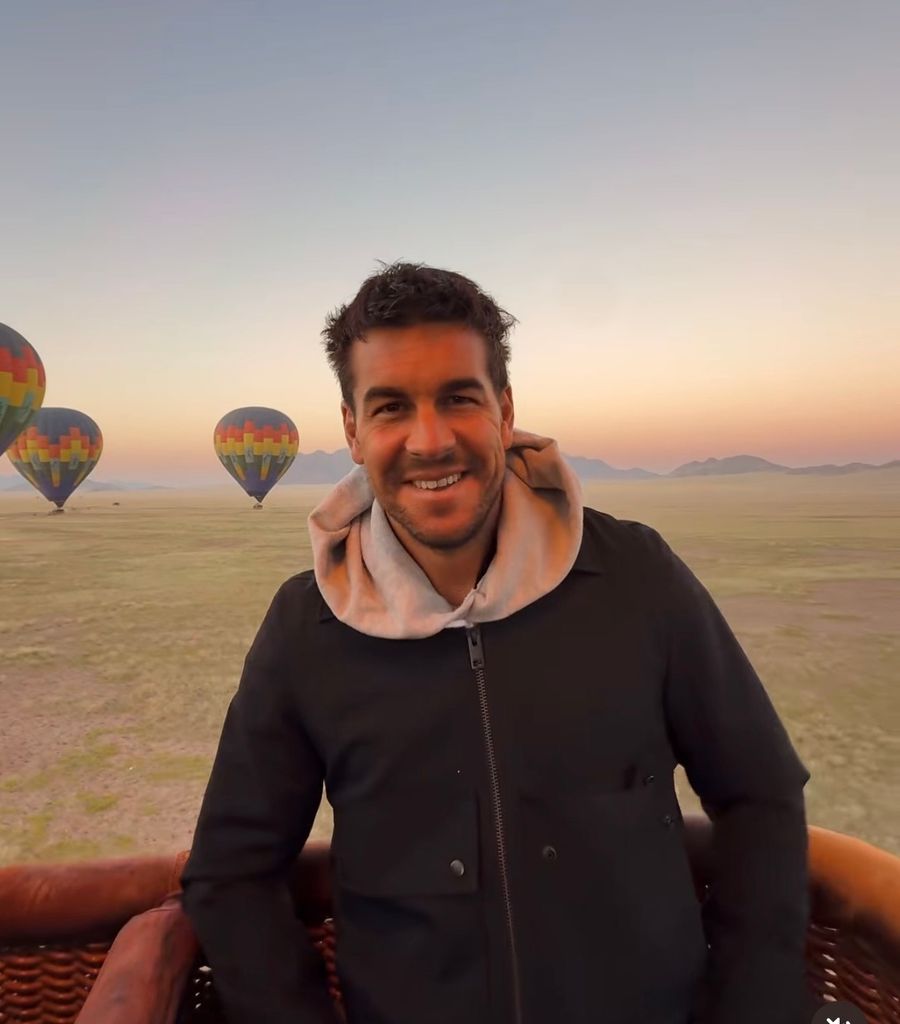 El viaje en globo, uno de los momentos más emocionantes para Mario Casas