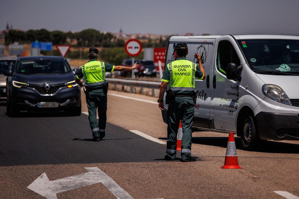 No llevar rueda de repuesto, rueda “galleta” o un kit antipinchazos válido puede suponer una multa de hasta 200 euros
