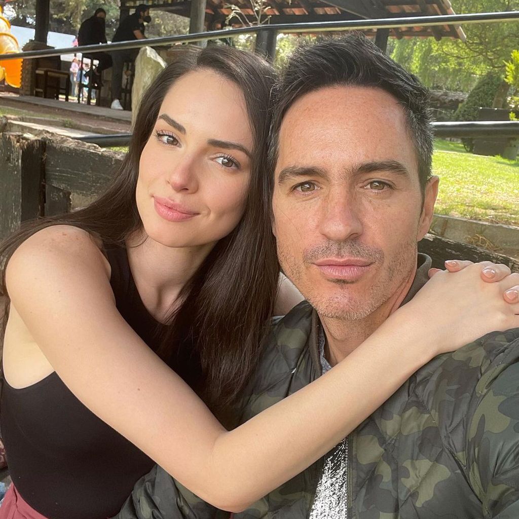 Mauricio Ochmann y Paulina Burrola