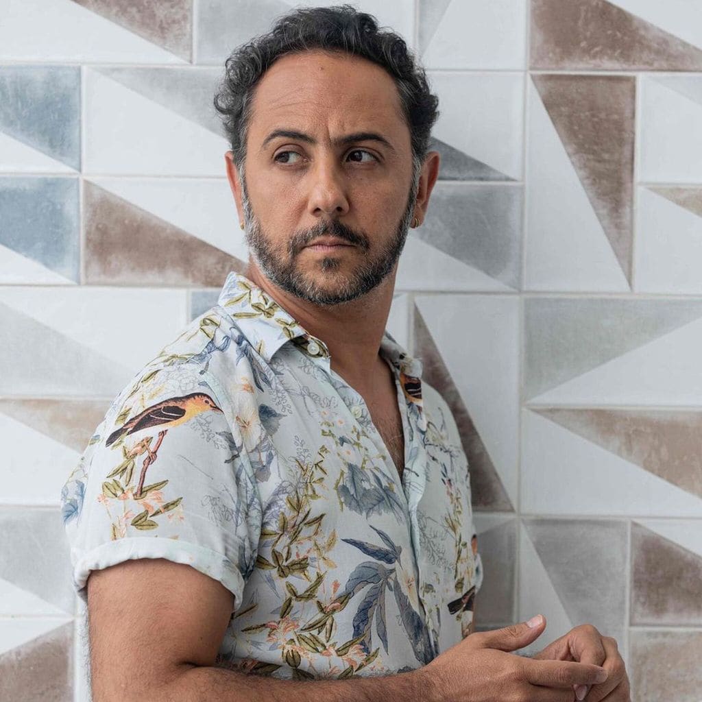 humberto busto