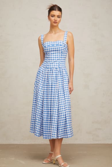 El vestido viral del verano llega a tiendas