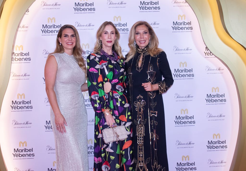 Myriam Yébenes, Brenda Jaet y Maribel Yébenes