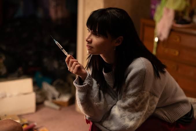 Catherine, una asesina en serie meticulosa que no comete errores y que se rige por un código moral propio muy particular