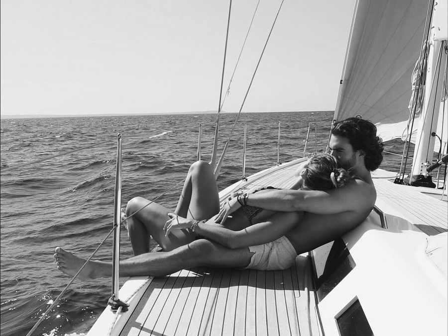 Una imagen de la pareja disfrutando de su verano