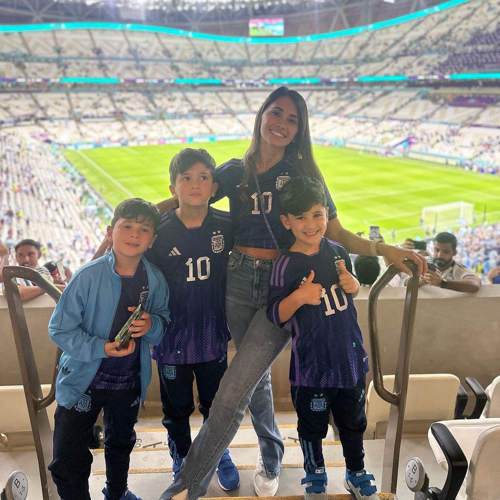 antonela roccuzzo con sus hijos