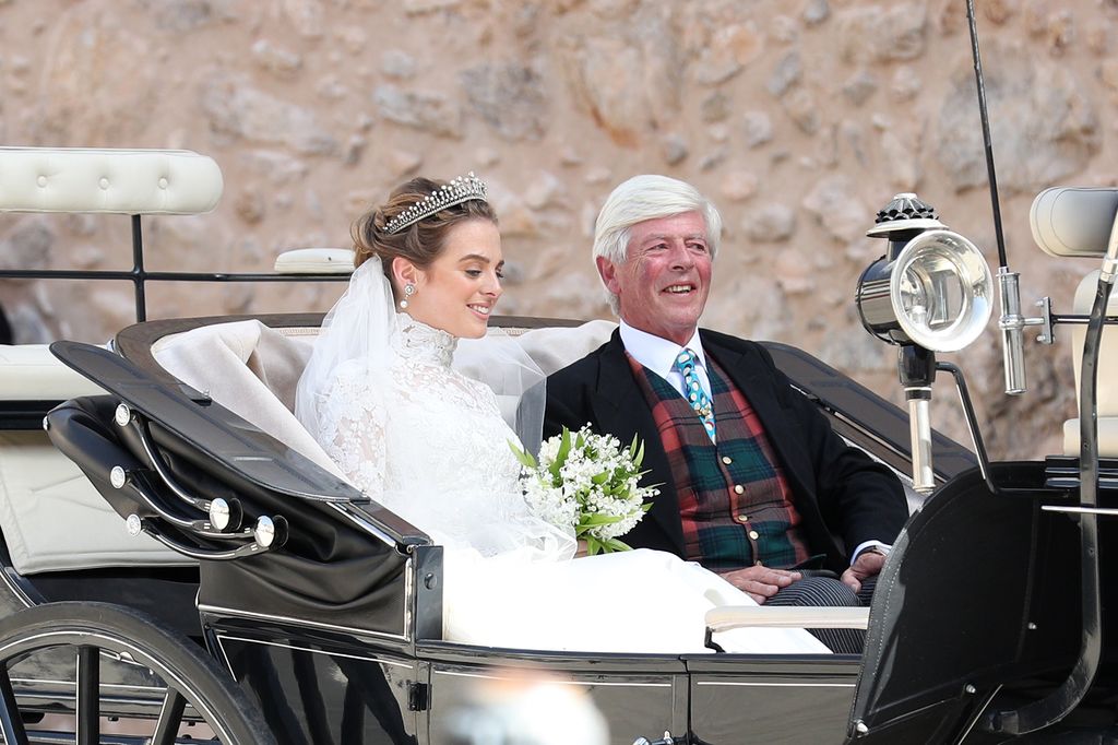 Lady Charlotte junto a su padre, el conde de Lindesay