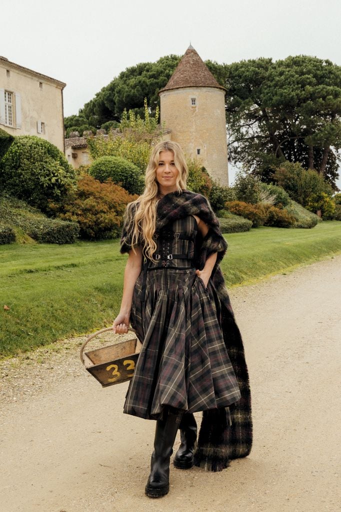 HOLA FASHION 149 DIOR