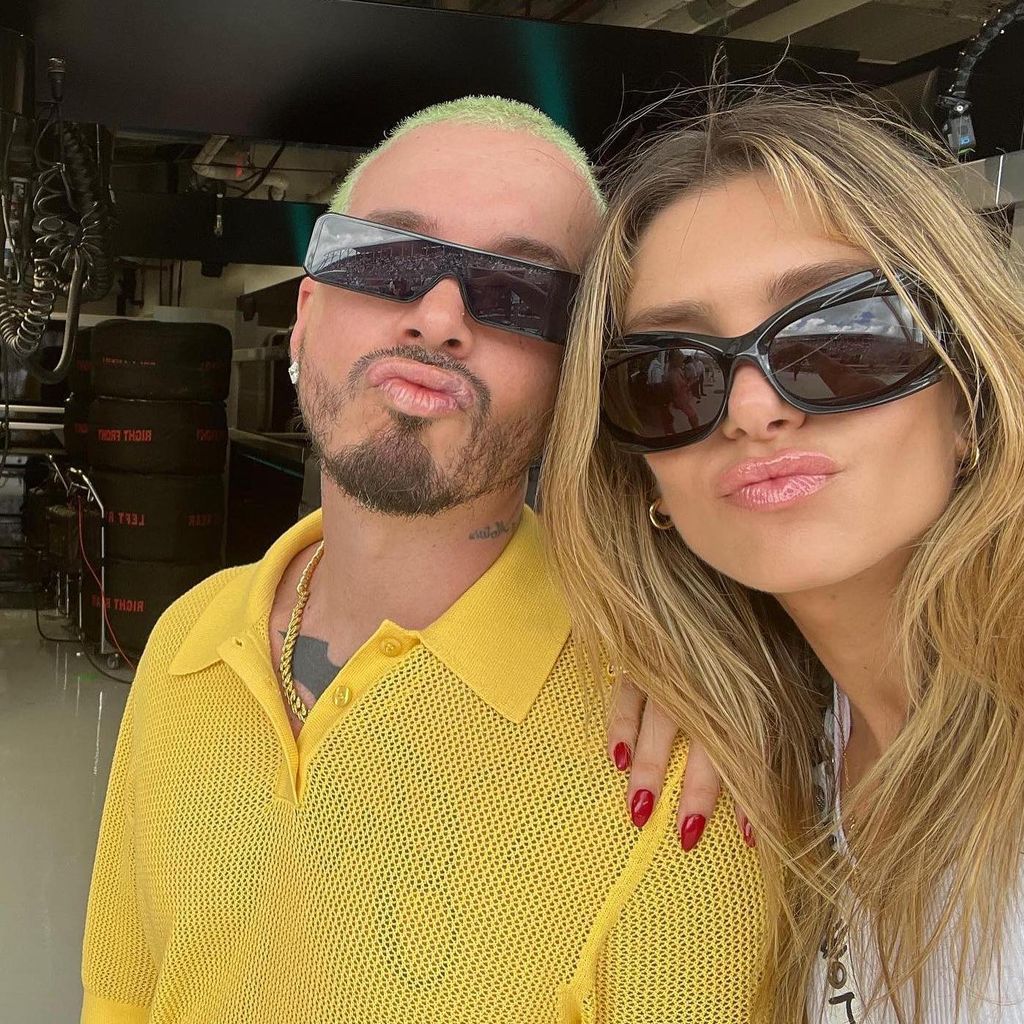 J Balvin y Valentina Ferrer