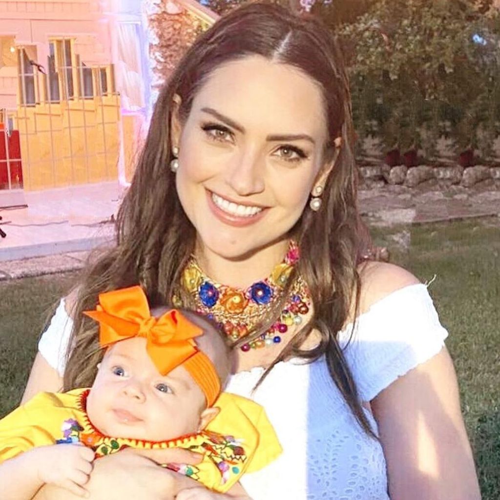 Michelle Galván y su hija