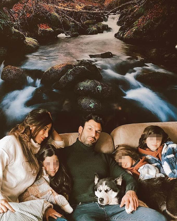 Jorge Pérez con su familia