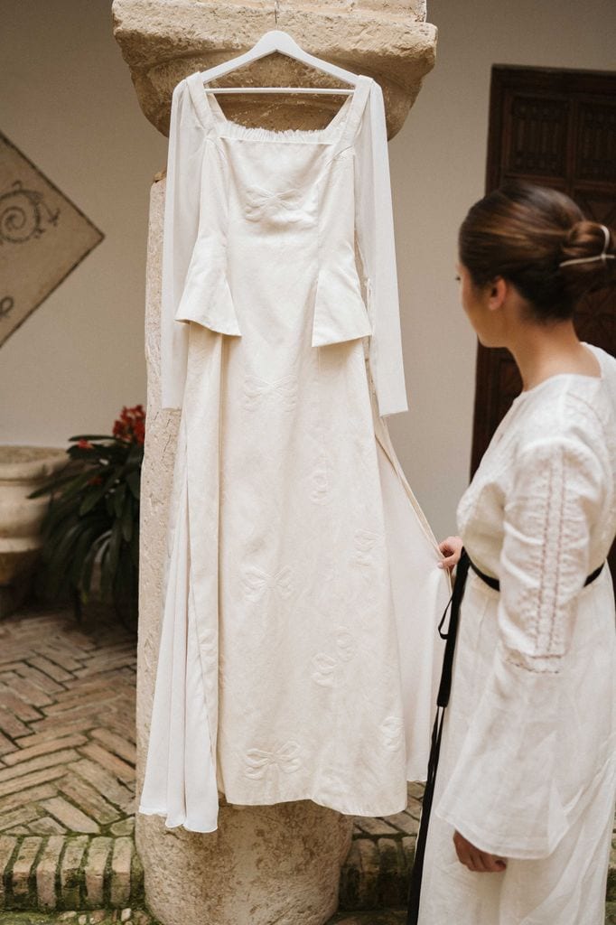 Vestido de novia de inspiración medieval