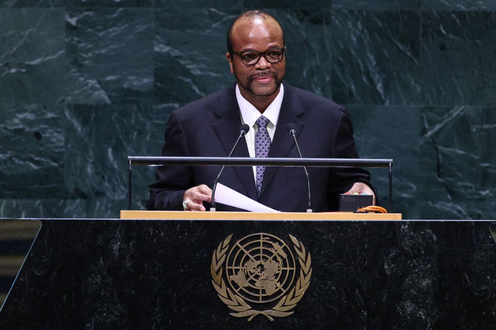El rey Mswati III de Esuatini durante su intervención en la sede de Naciones Unidas en Nueva York, en una de sus habituales apariciones en el escenario diplomático internacional