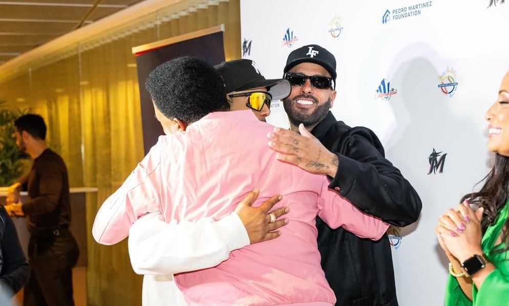 nicky jam y pedro mart nez