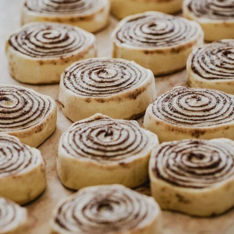 Cinnamon rolls hechos en microondas