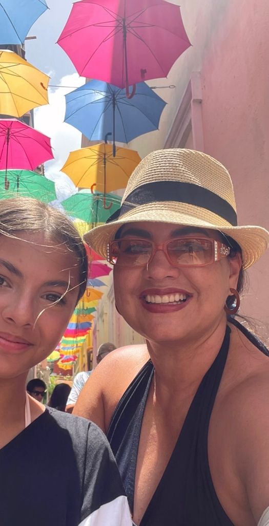 Madre e hija disfrutan de unas soñadas vacaciones. 
