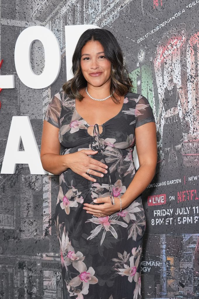 Gina Rodriguez fotografiada el 11 de julio de 2025, en el encuentro de box entre Katie Taylor vs Amanda Serrano en el Madison Square Garden.