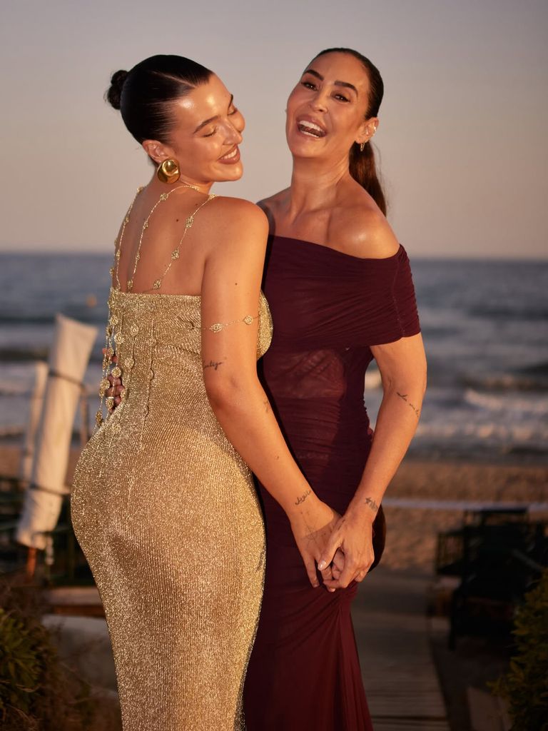 Vicky Martín Berrocal y Alba Díaz, madre e hija, en la Global Gift Gala de Marbella, 2026.