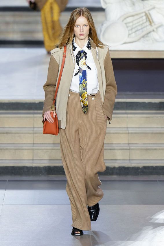 vuitton f22 00320220307003