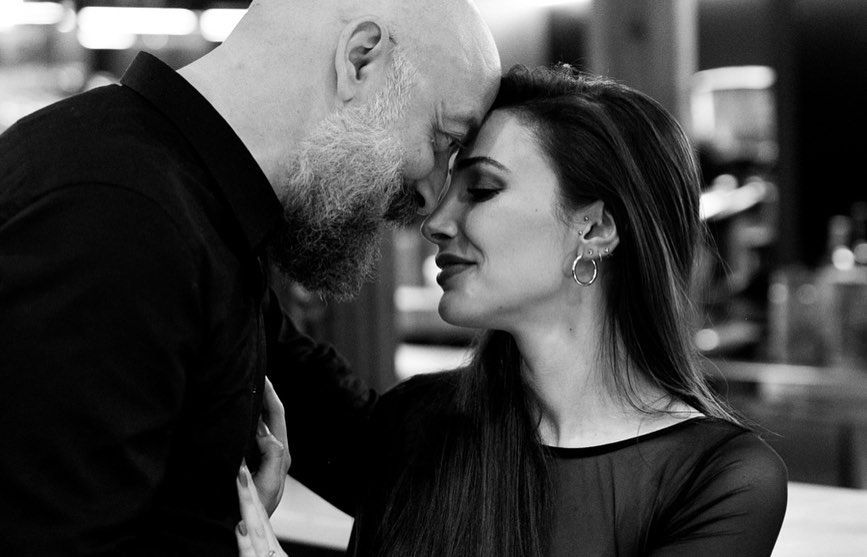 Goyo Jiménez y su pareja