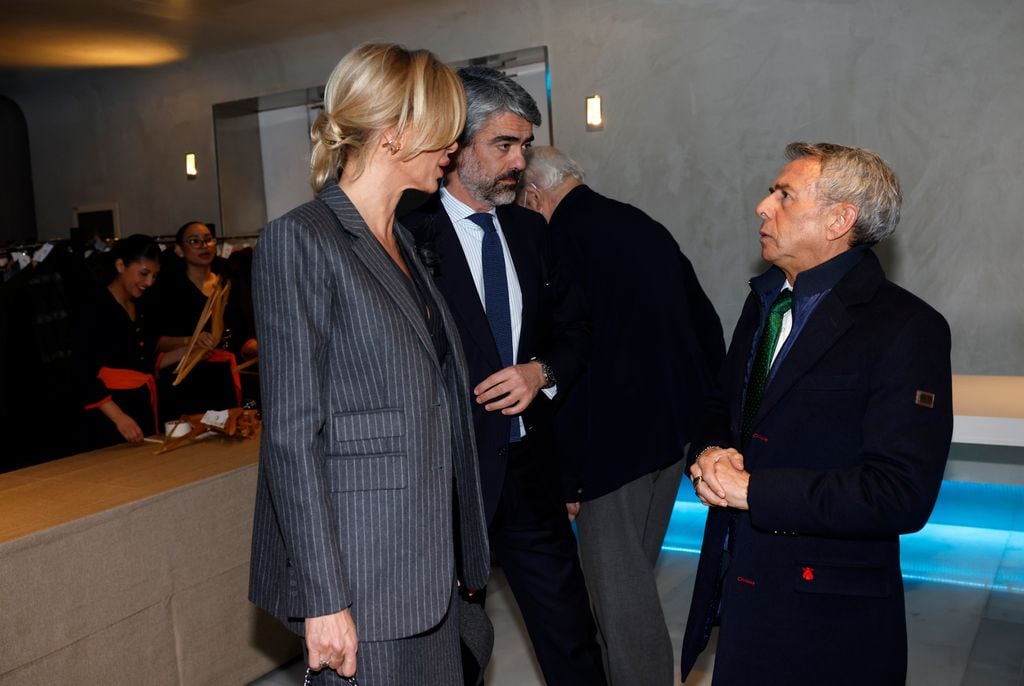 Susanna Griso, Luis Enríquez y José Luis López 'el turronero' 