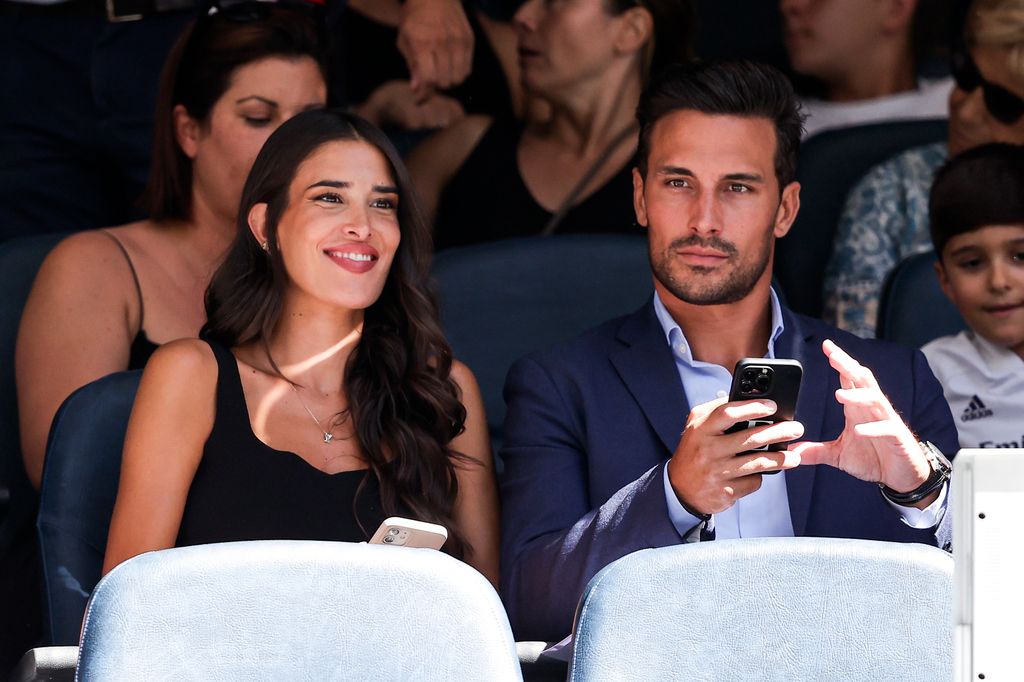 Lidia y Jaime se adelantan a la Navidad preparando las fiestas