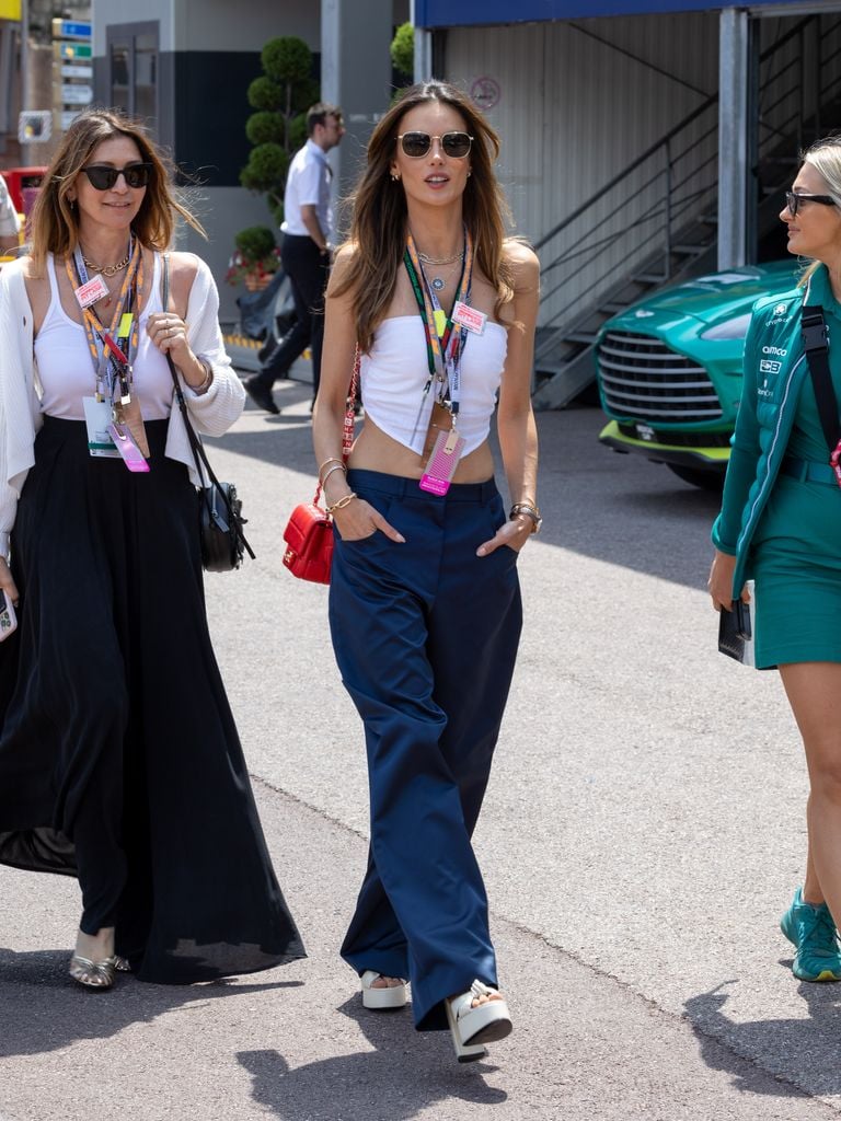 Vestir para la Fórmula 1: looks inspirados en el motor que llevar en la calle