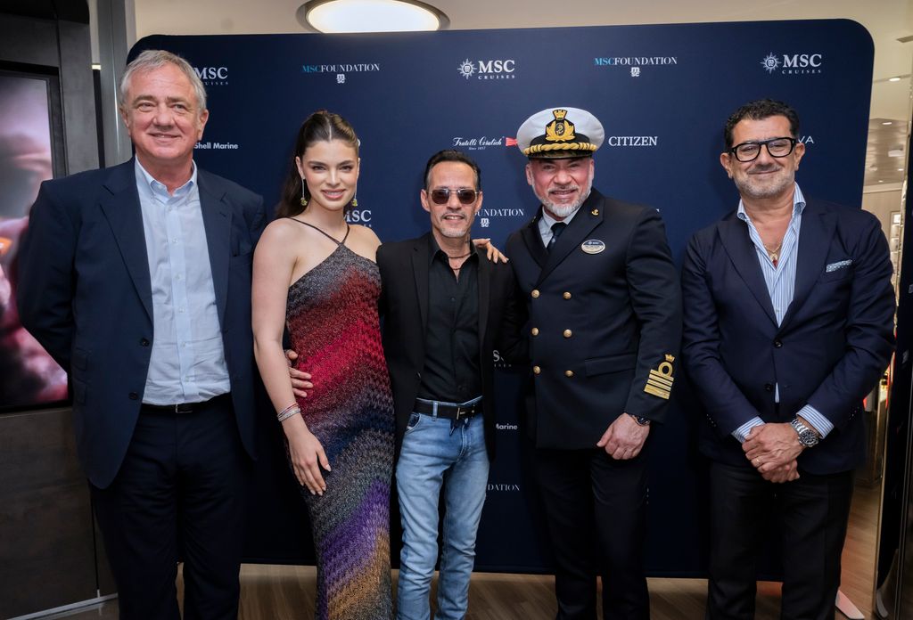 Marc Anthony y Nadia Ferreira 