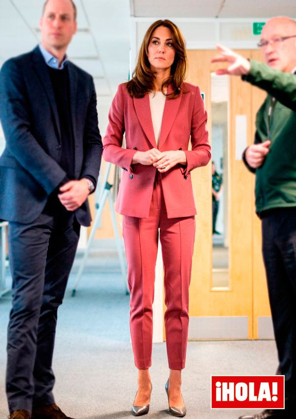 kate-traje