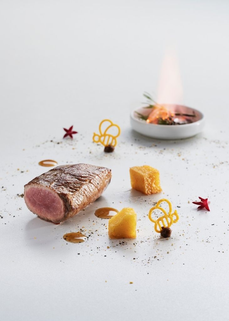 Cordero con abejas de romero, plato de Elena Arzak