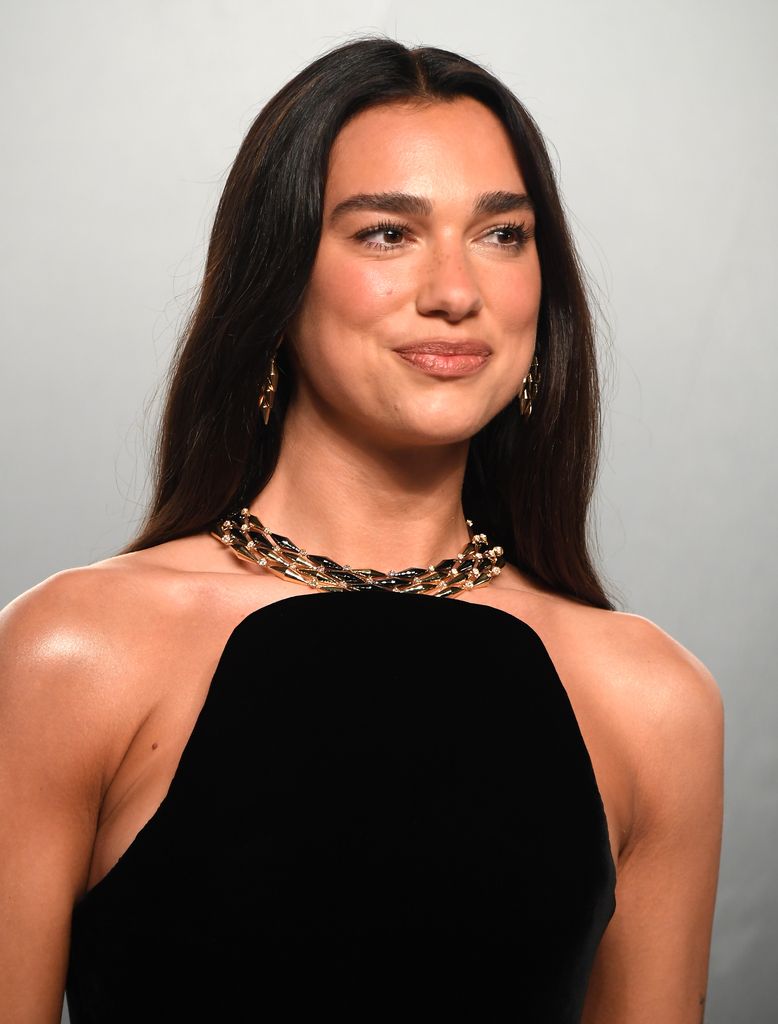 LOS ANGELES, CALIFORNIA - MARCH 15: Dua Lipa attends the 2026 Vanity Fair Oscar Party hosted by Mark Guiducci at Los Angeles County Museum of Art on March 15, 2026 in Los Angeles, California