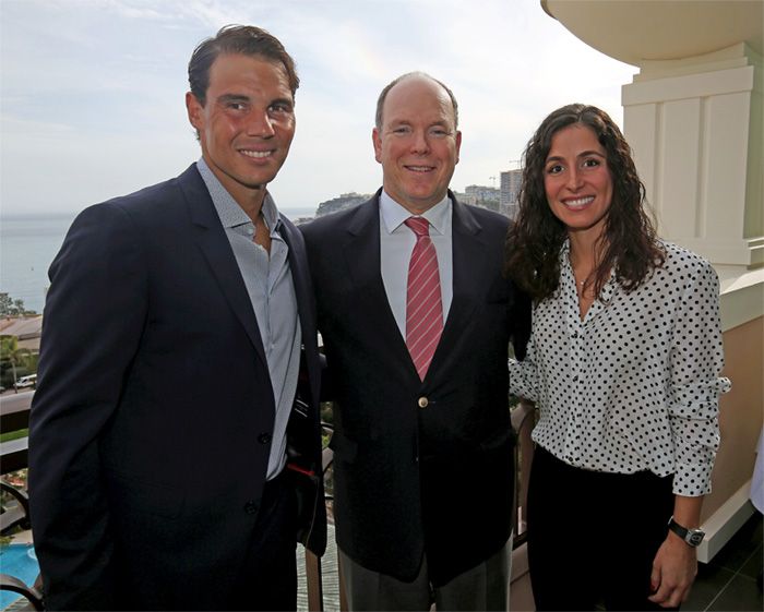 Rafa Nadal y Mery Perelló, con Alberto de Mónaco